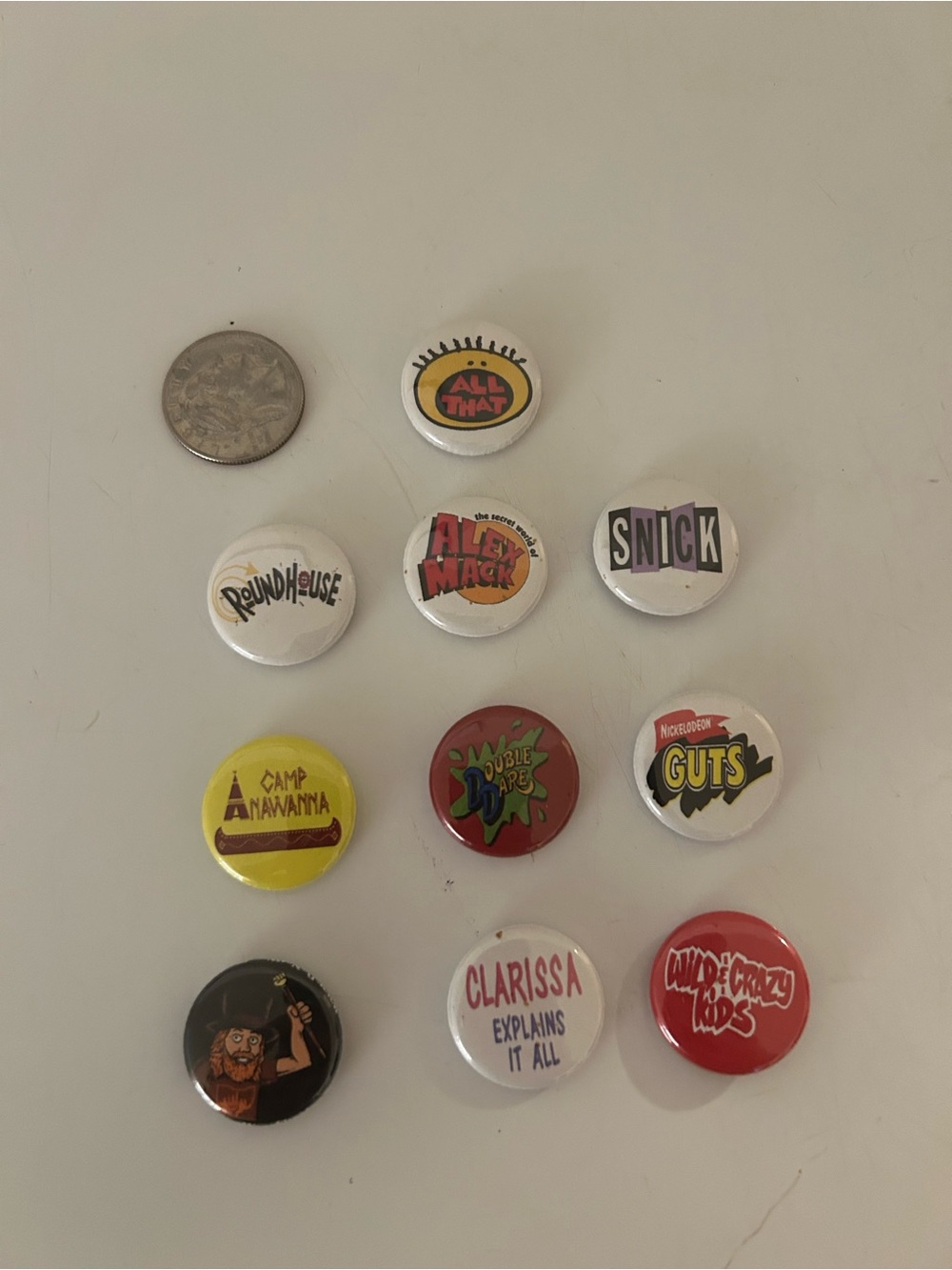 Vintage nickelodeon 90s pins like new Guts/slime